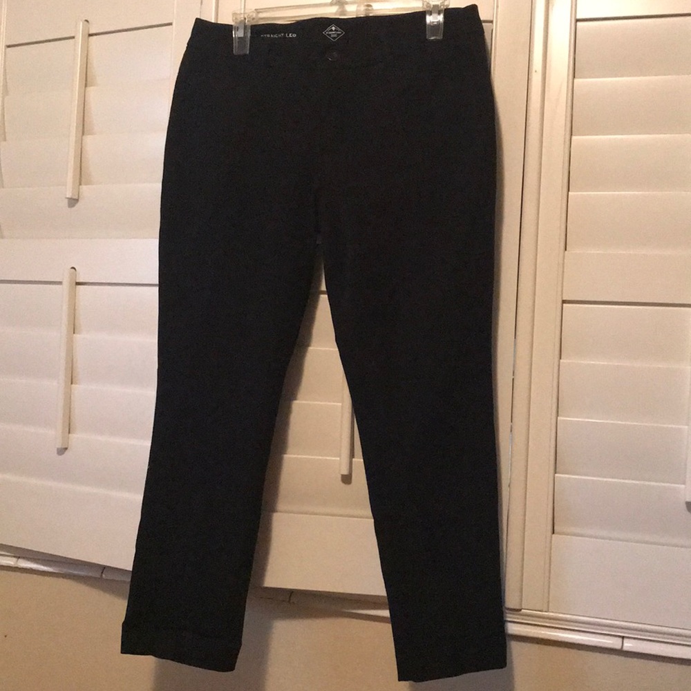 NWOT 🏷 St. John’s Bay Black Pants